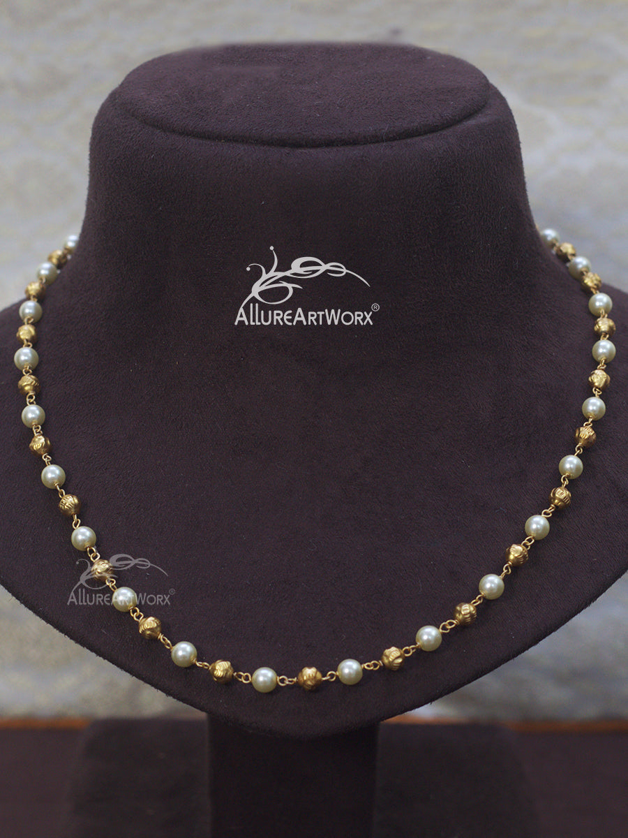 Pearl Gold ball Neckpiece